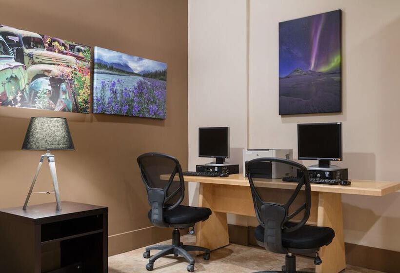 Hotel Quality Inn & Suites