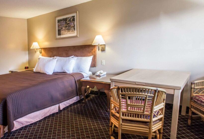 Отель Rodeway Inn