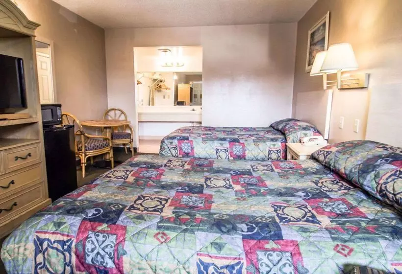 فندق Rodeway Inn