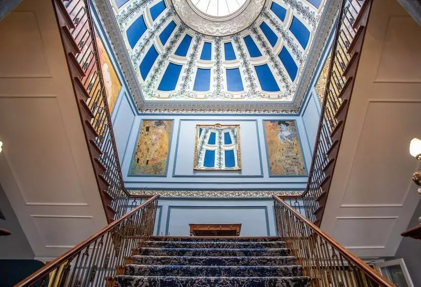 فندق Shrigley Hall