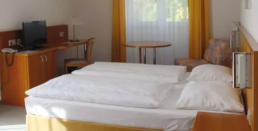 בית מלון כפרי Siebeneichen