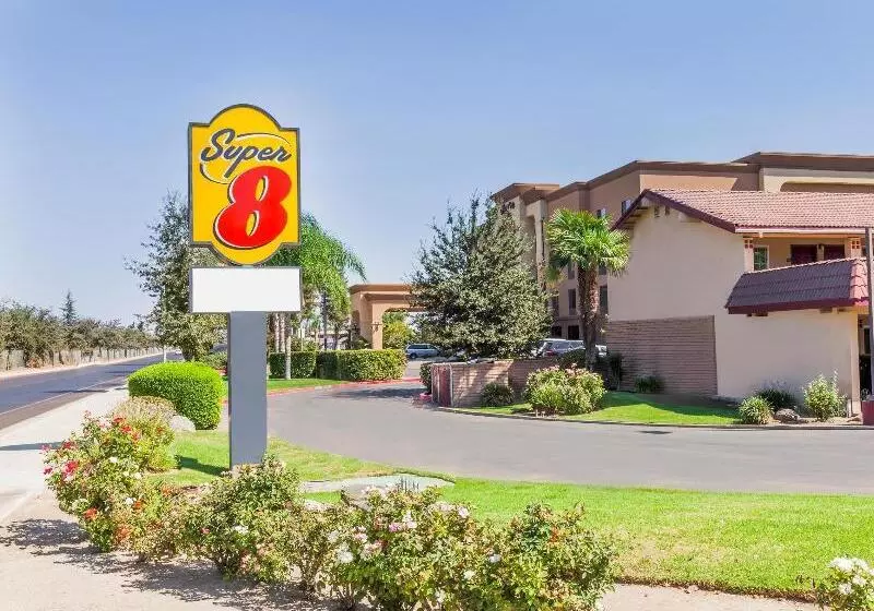 호텔 Super 8 By Wyndham Visalia