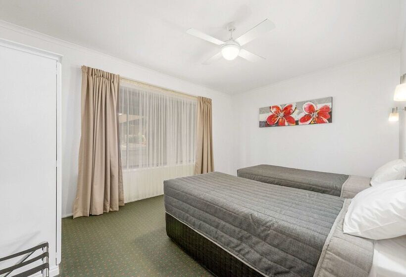 فندق على الطريق Comfort Inn & Suites Riverland