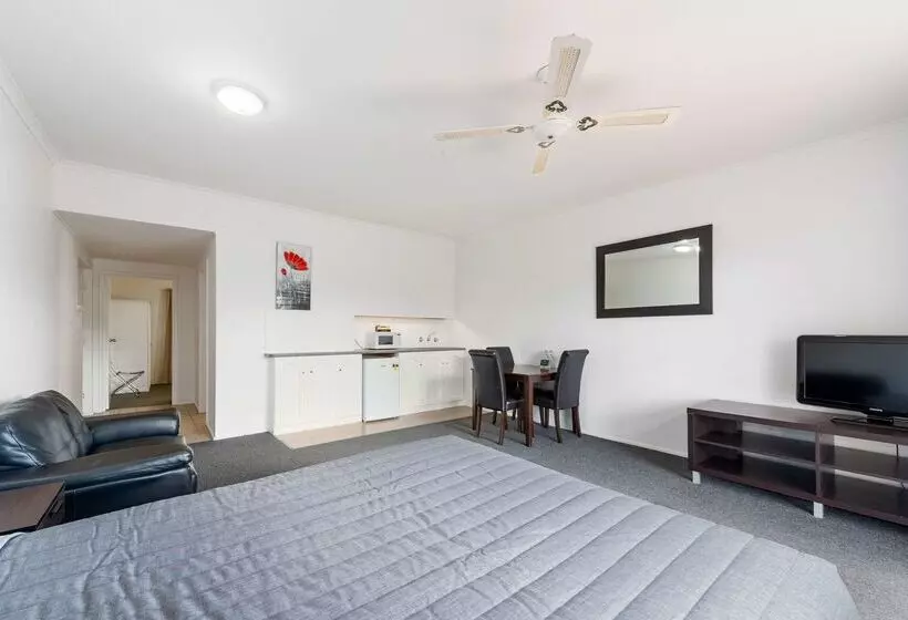 모텔 Comfort Inn & Suites Riverland