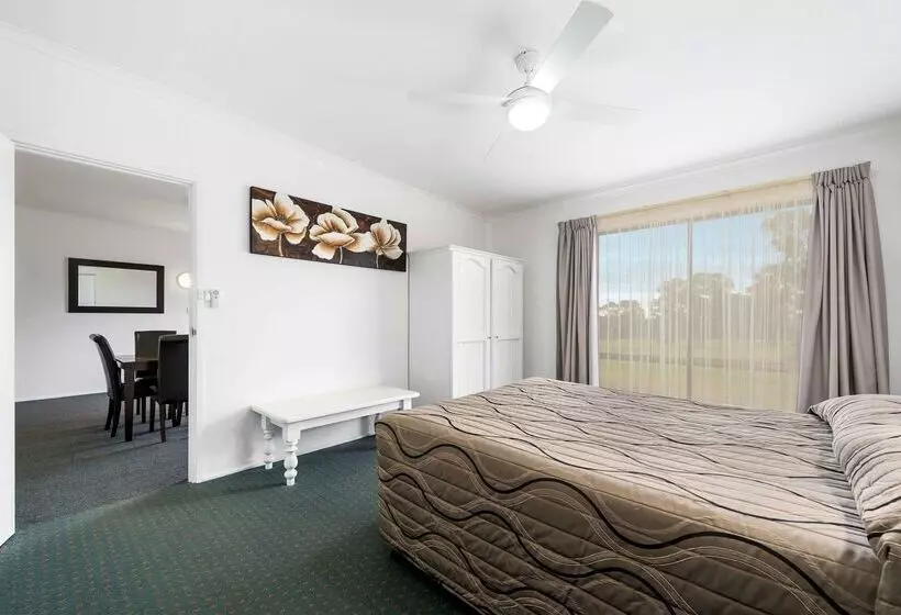 모텔 Comfort Inn & Suites Riverland