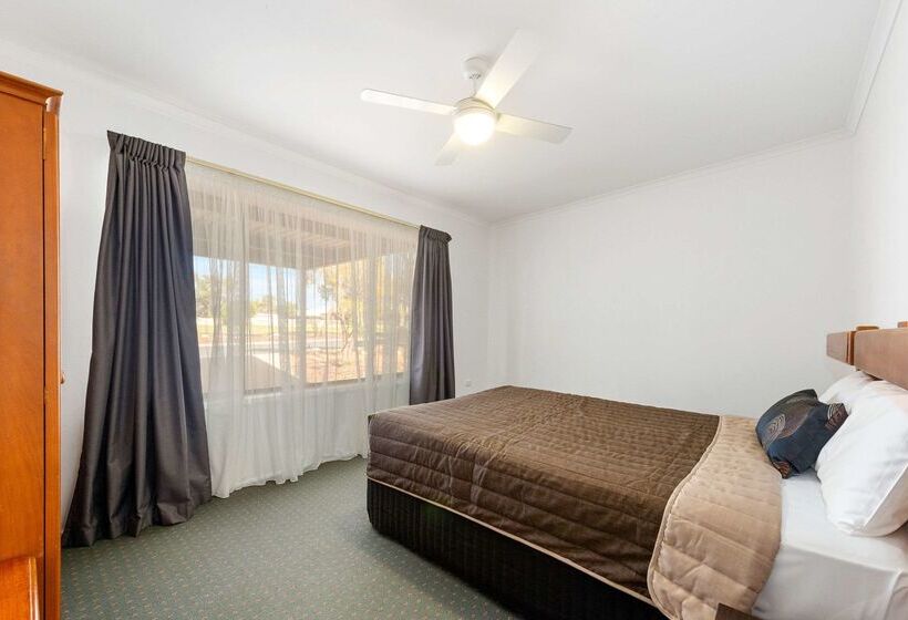 فندق على الطريق Comfort Inn & Suites Riverland