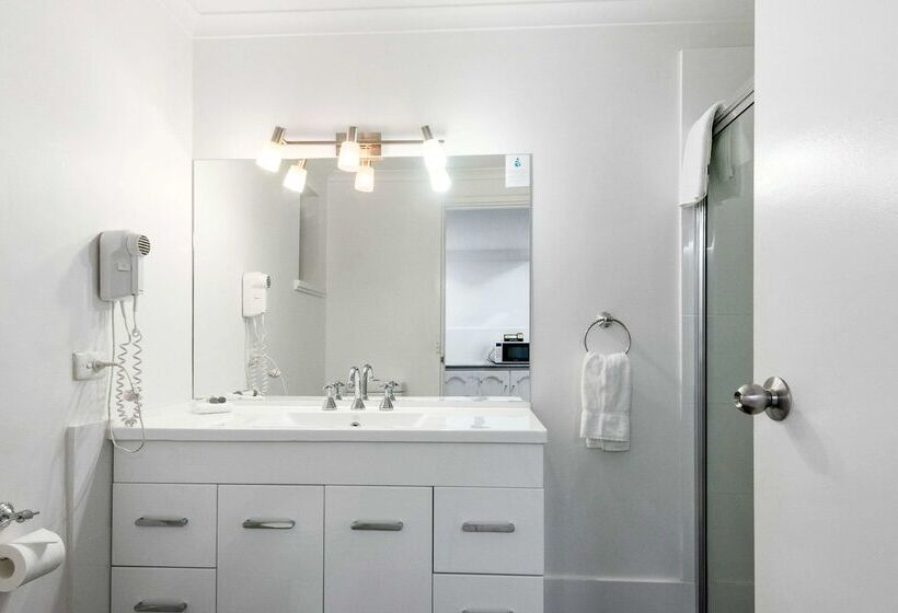 فندق على الطريق Comfort Inn & Suites Riverland