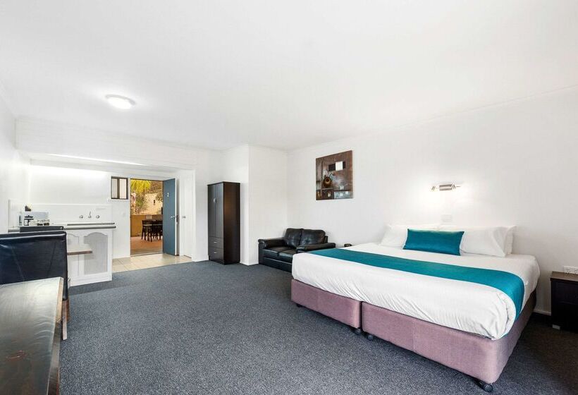 فندق على الطريق Comfort Inn & Suites Riverland