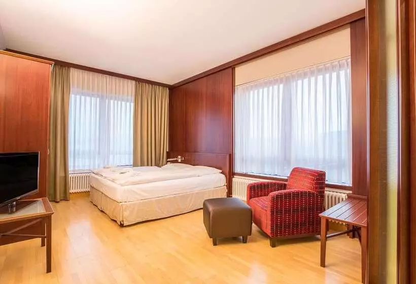 Elaya Hotel Frankfurt Oberursel