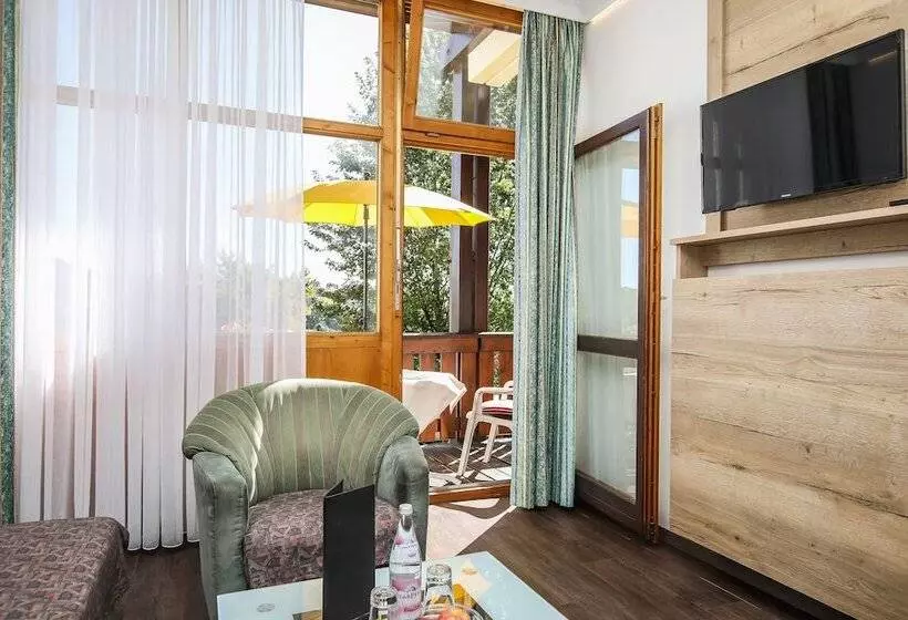 Отель Aktivital