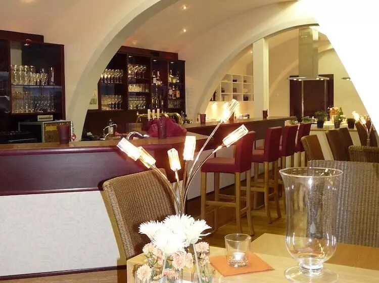 Отель Aktivital