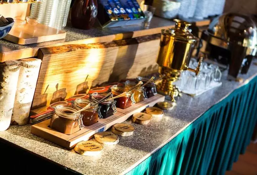 Отель Aktivital