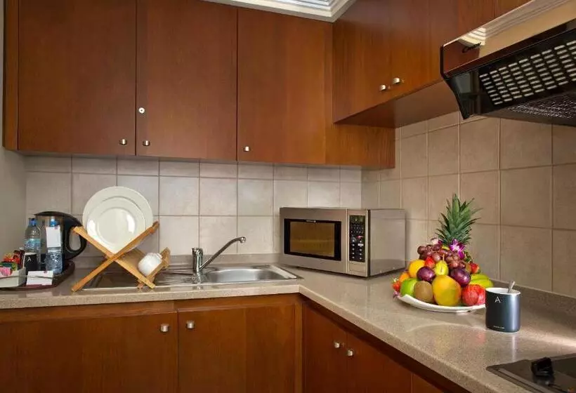 Hotel Al Rawda Arjaan By Rotana, Abu Dhabi