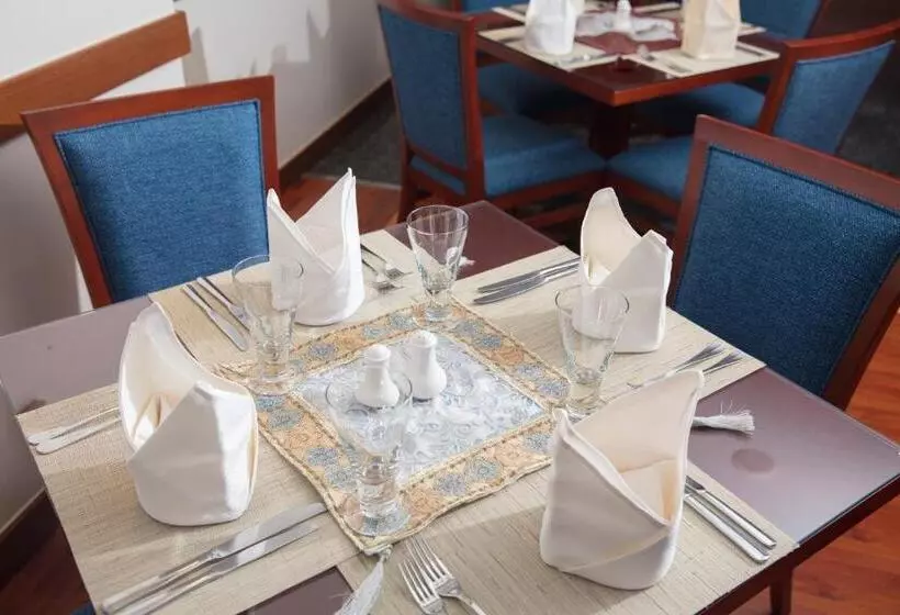 Hotel Al Rawda Arjaan By Rotana, Abu Dhabi