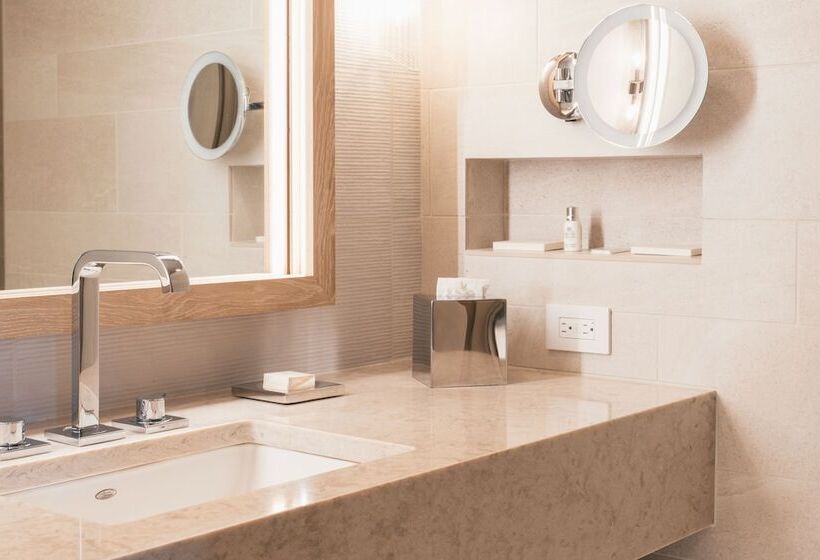 בית מלון כפרי Bellevue Club