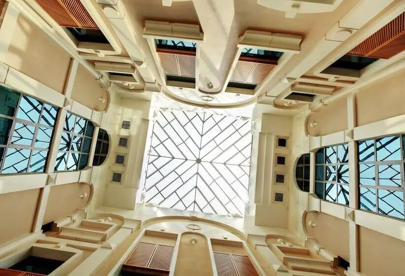 Capitol Hotel Jumeirah Dubai