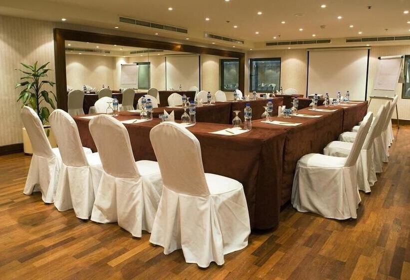 Capitol Hotel Jumeirah Dubai