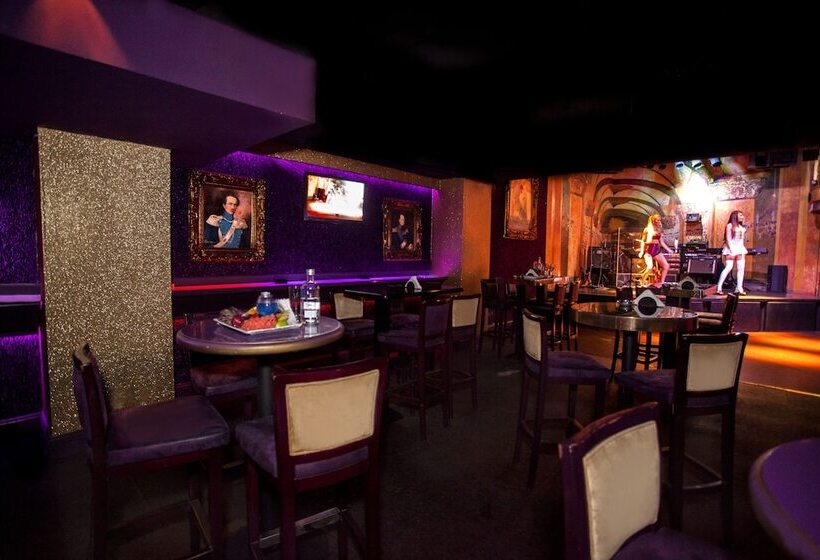 Capitol Hotel Jumeirah Dubai