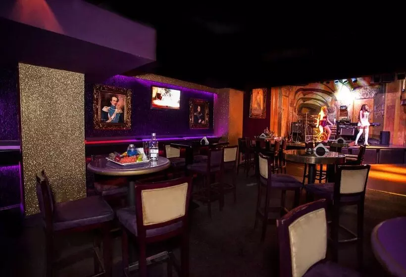 Capitol Hotel Jumeirah Dubai