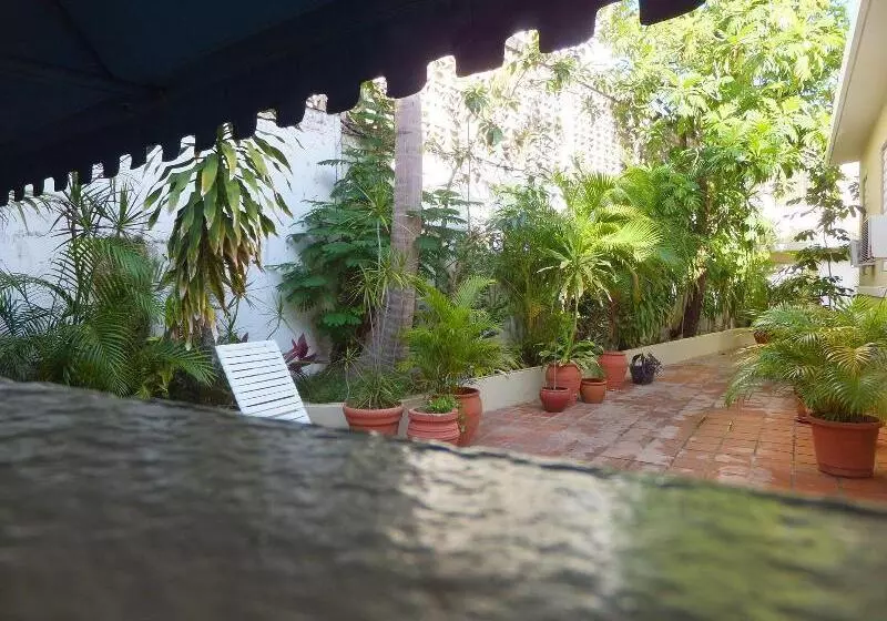 هتل Casa Del Caribe Inn