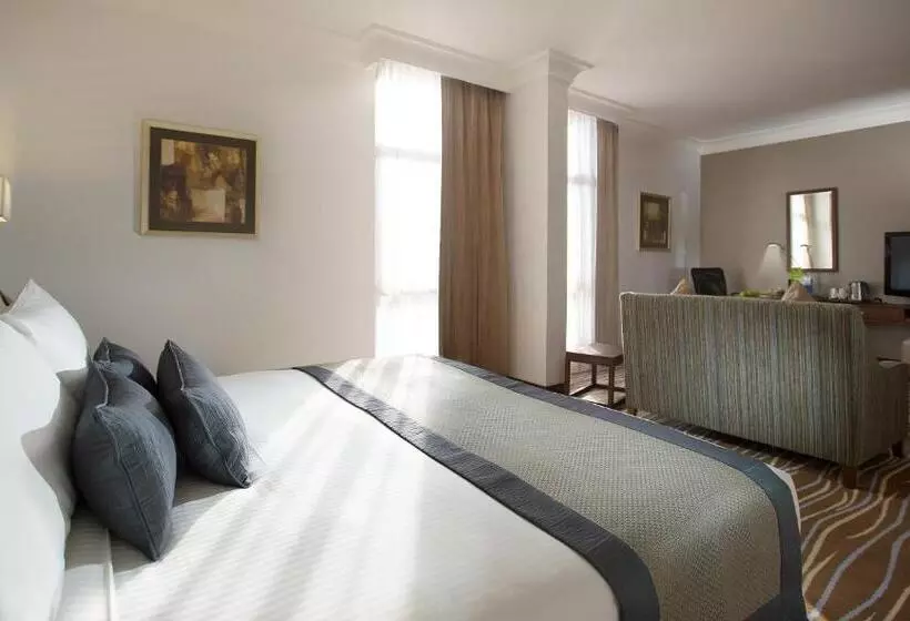 Отель Copthorne Downtown By Millennium