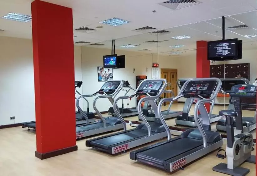 Отель Copthorne Downtown By Millennium