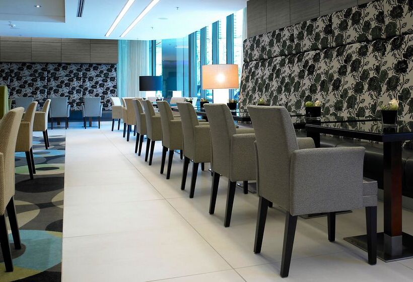 호텔 Crowne Plaza Düsseldorf Neuss, Ein Ihg