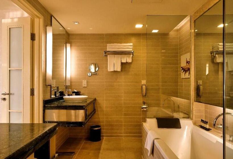 هتل Equatorial Ho Chi Minh City