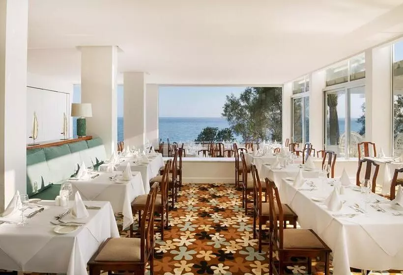 ホテル Grecian Sands