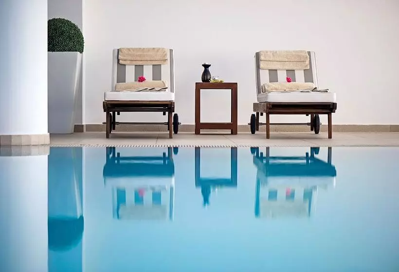 ホテル Grecian Sands