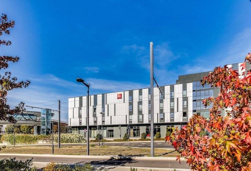 هتل Ibis Paris Coeur D'Orly Airport