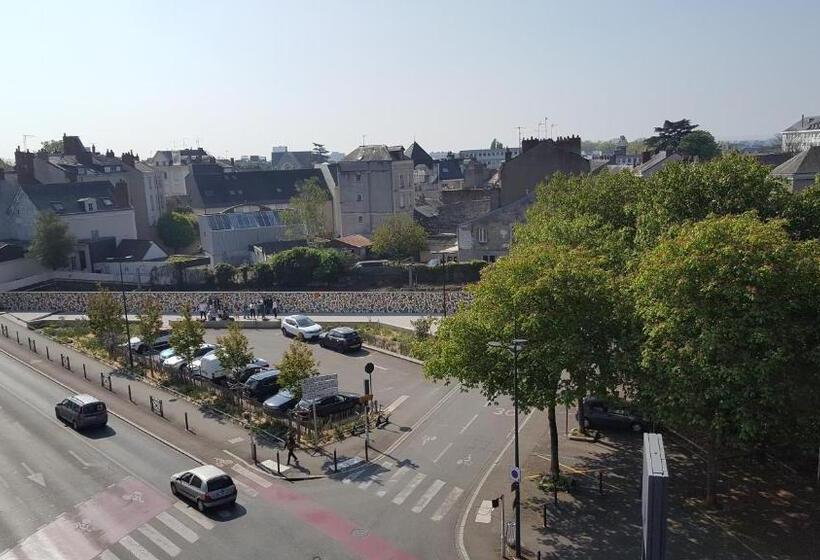 هتل Ibis Styles Angers Centre Gare