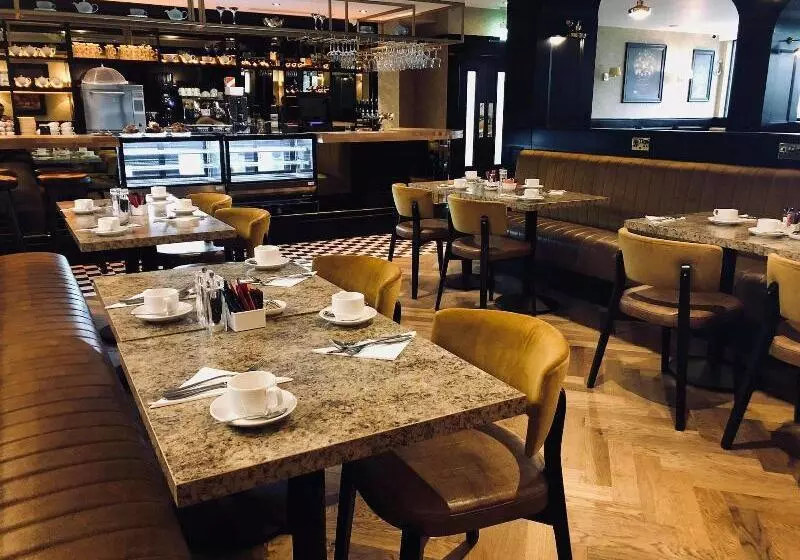 호텔 Imperial Dundalk