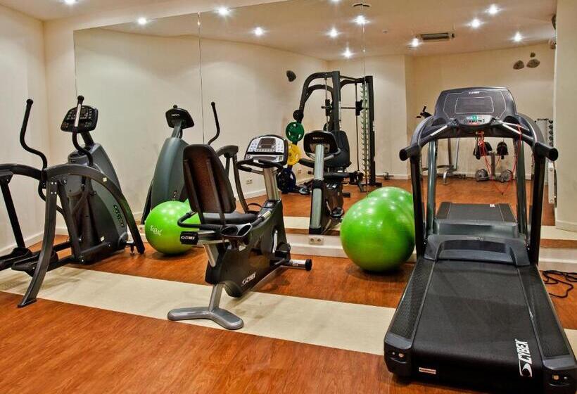 هتل Relais & Chateaux Stikliai