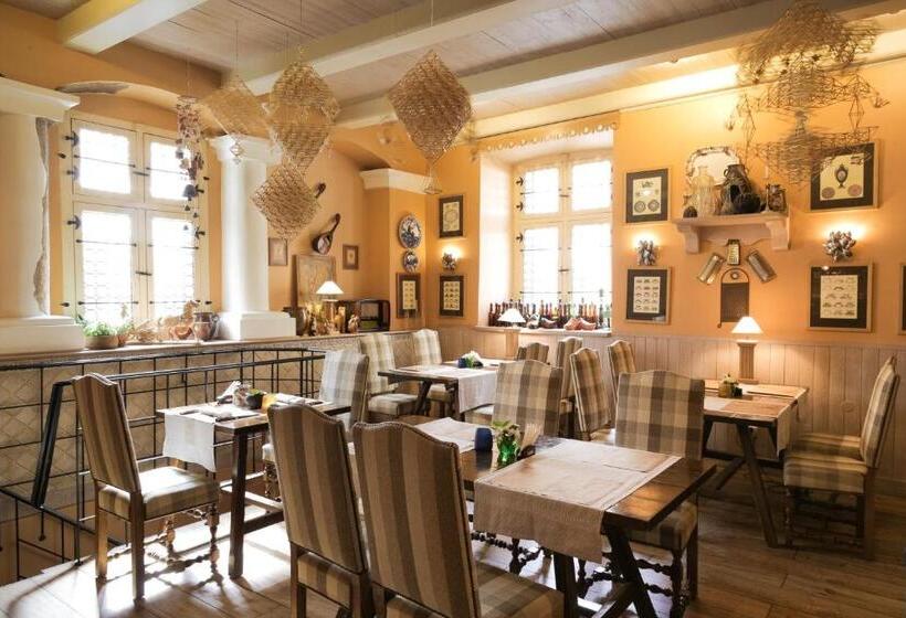 هتل Relais & Chateaux Stikliai