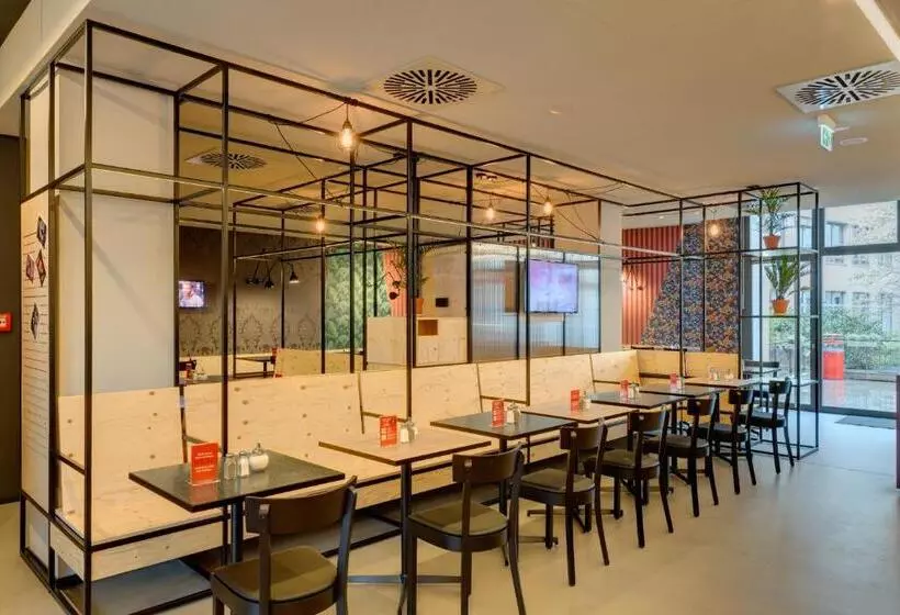 Meininger Hotel Leipzig Hauptbahnhof