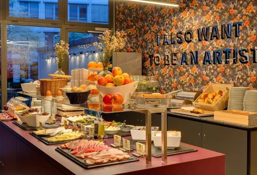 Meininger Hotel Leipzig Hauptbahnhof