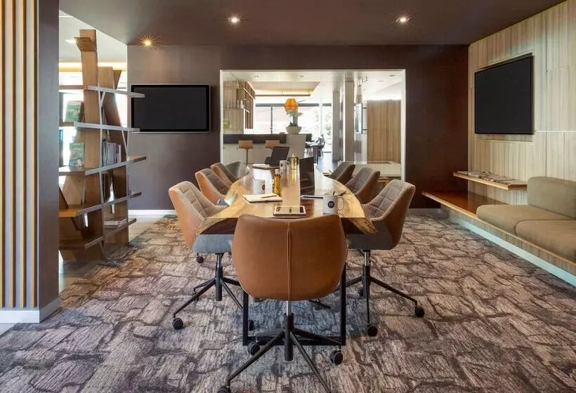 Novotel Lausanne Bussigny