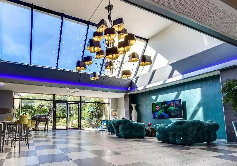 Novotel Orléans Saintjeandebraye