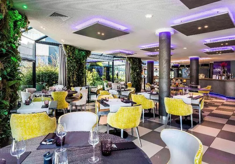 Novotel Orléans Saintjeandebraye