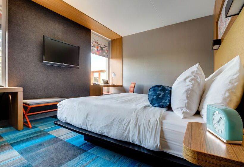 هتل Aloft Lexington