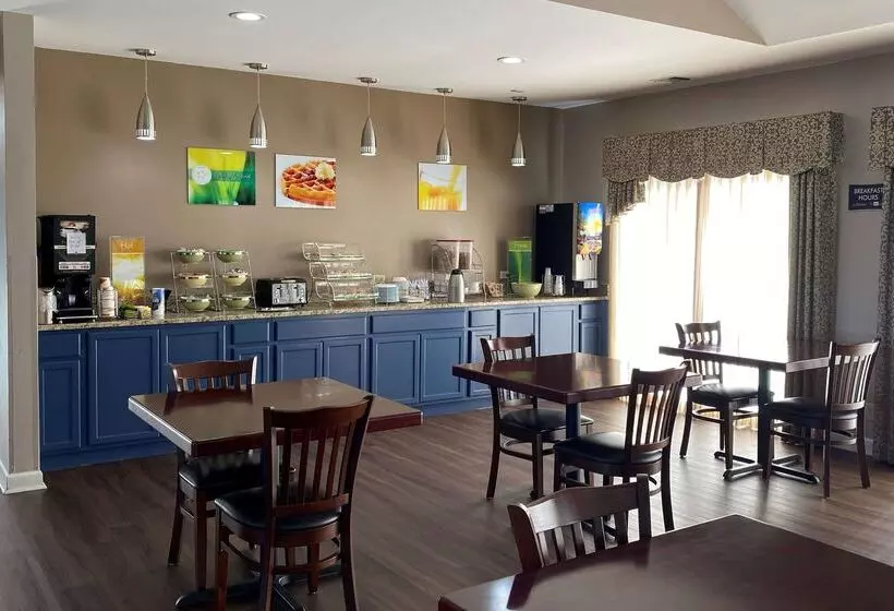 酒店 Americinn By Wyndham Fort Atkinson