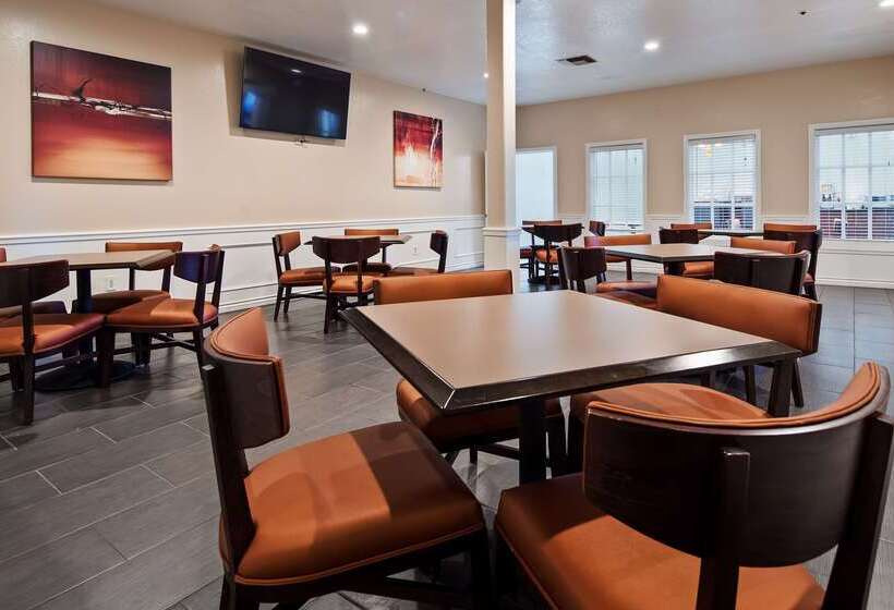 فندق Best Western Plus Newport Mesa Inn