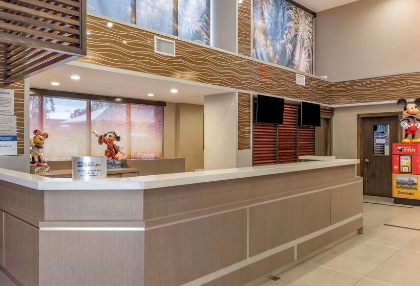 호텔 Best Western Plus Park Place Inn Mini Suites