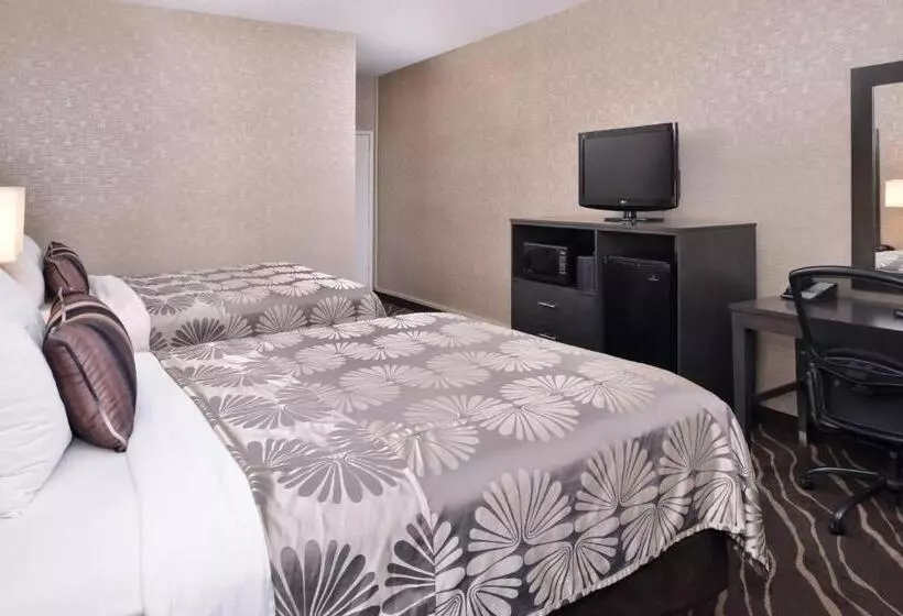 هتل Best Western Plus Park Place Inn Mini Suites