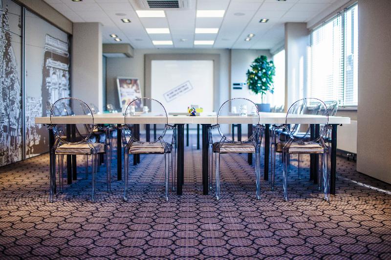 Hotel Carlton Square