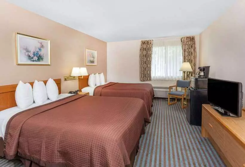 酒店 Days Inn By Wyndham Charleston