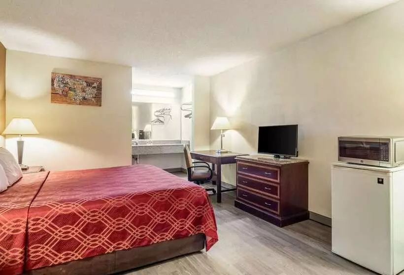 Отель Econo Lodge