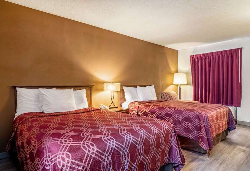 Otel Econo Lodge
