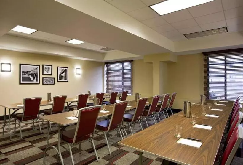 Hotelli Fairfield Inn & Suites By Marriott Chattanooga